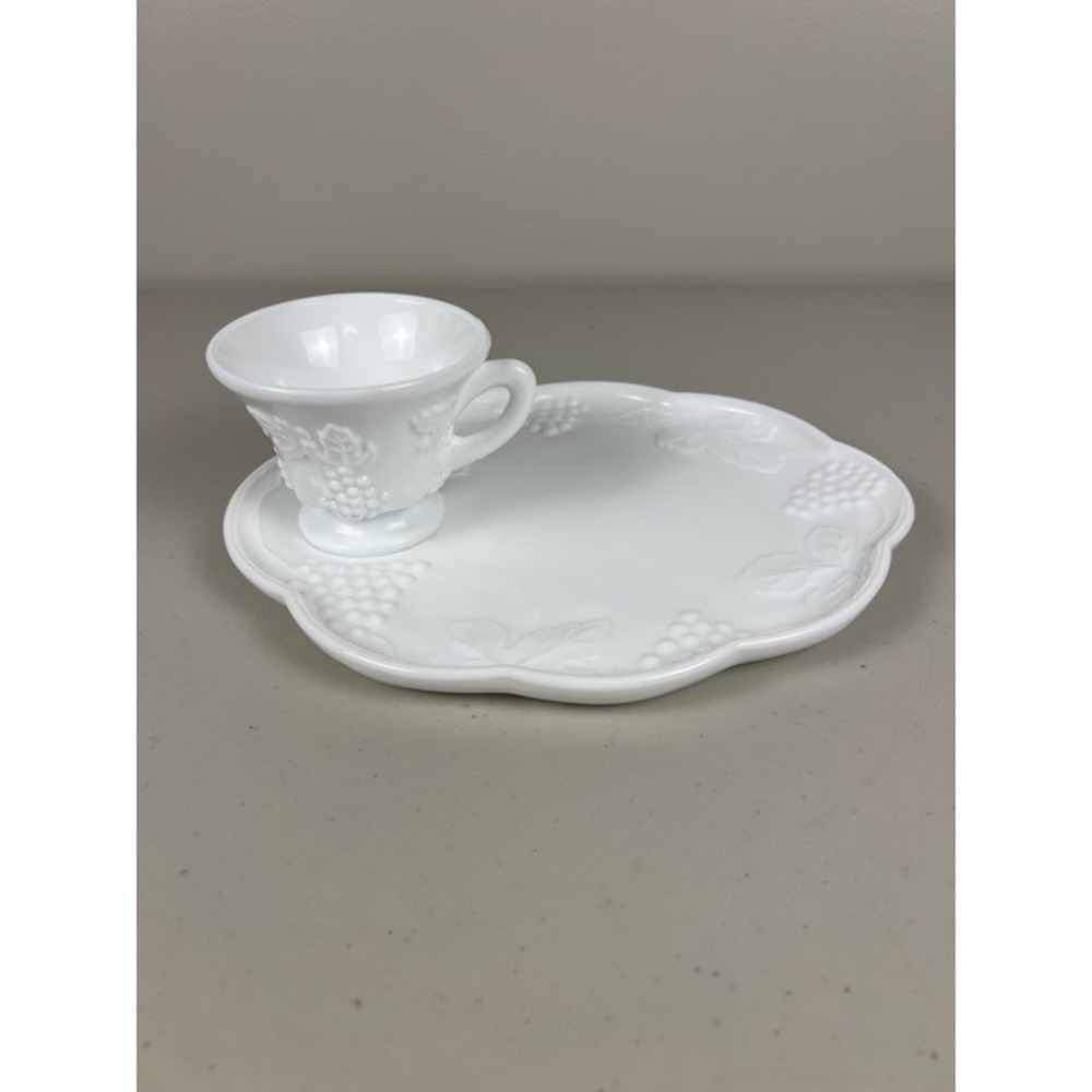 Westmoreland‎ Milk Glass Grape Pattern Snack Set Plate and Cup White Vintage
